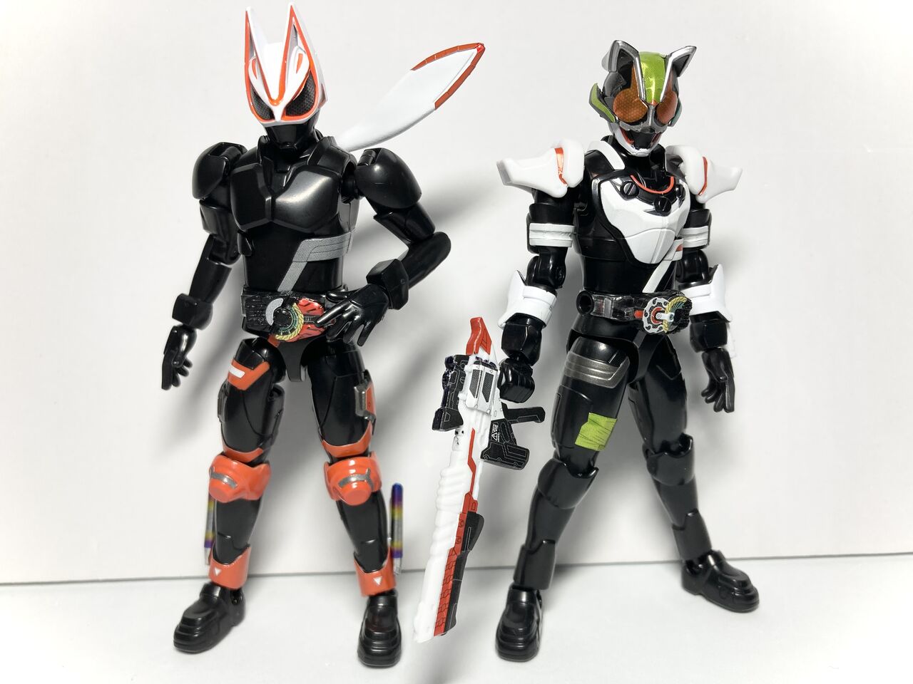 装動】仮面ライダーギーツ ID① レビュー！銀竜ブログ : 銀竜