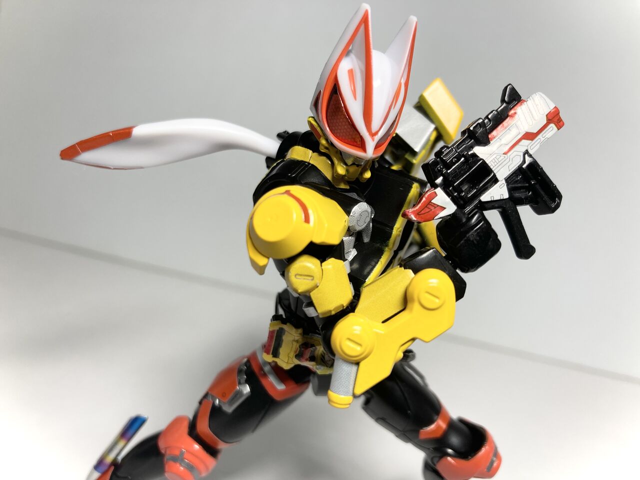 BANDAI - 装動　仮面ライダーギーツ ID5 装動 仮面ライダーギーツ ID 5 Feat. 装動 仮面ライダーリバイス
