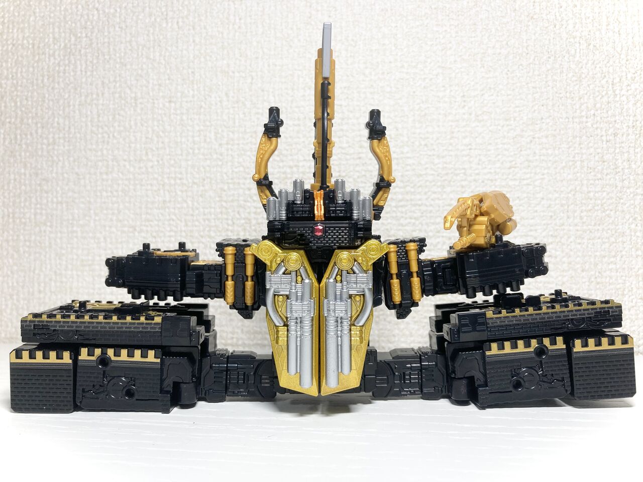 ミニプラ】キングコーカサスカブト&ガーディアンヘラクレス レビュー