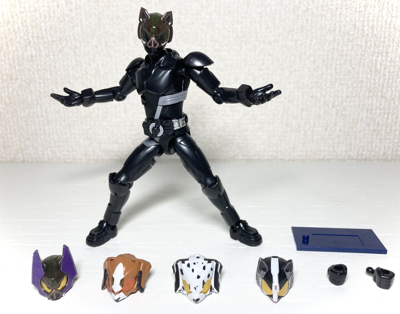 装動 仮面ライダーガッチャード→5← プレミアムエディション 他 装動 仮面ライダーガッチャード→5← プレミアムエディション