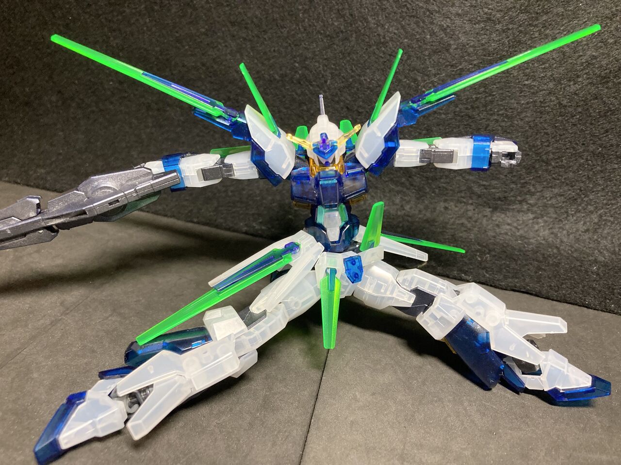 イベント限定】HGガンダムAGE-FX [クリアカラー] レビュー 銀竜ブログ