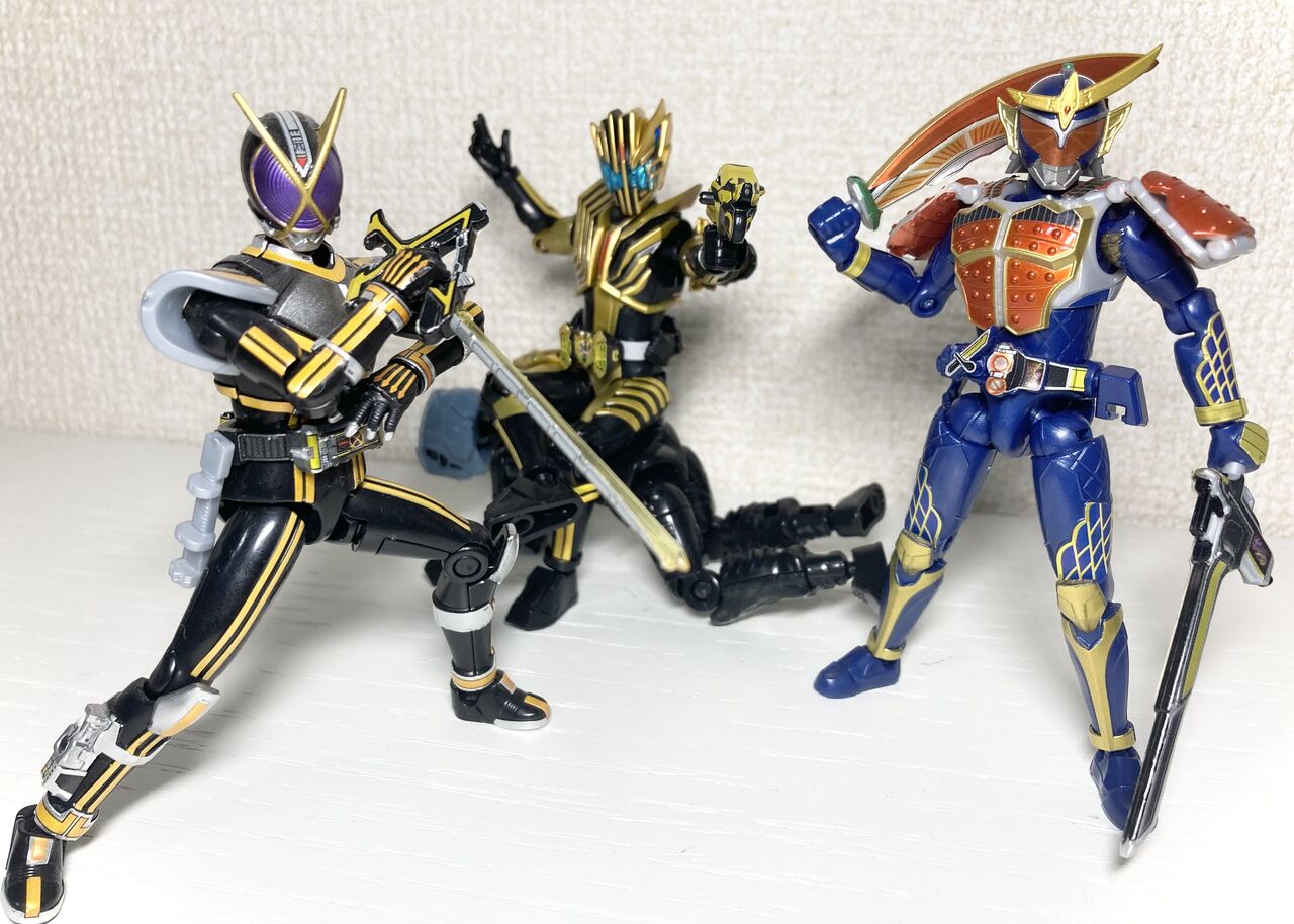 装動】仮面ライダーガッチャード→4←プレミアムエディション 装動】仮面ライダーガッチャード→4←プレミアムエディション