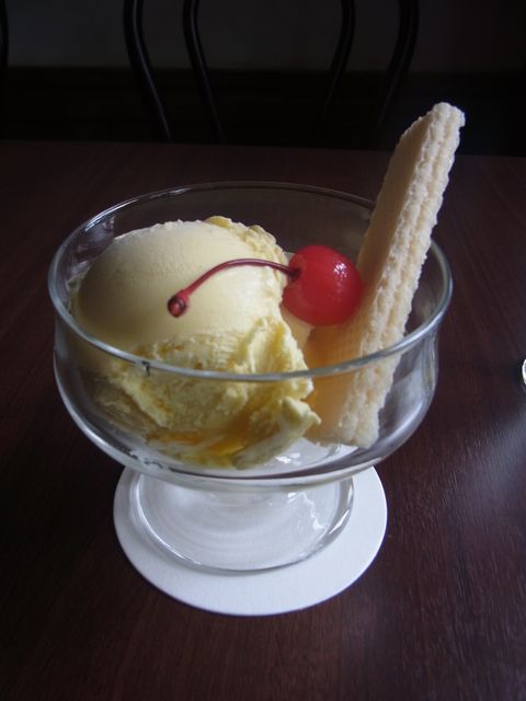 由緒正しい うろうろゆらゆら