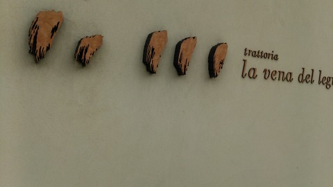 1432267852575