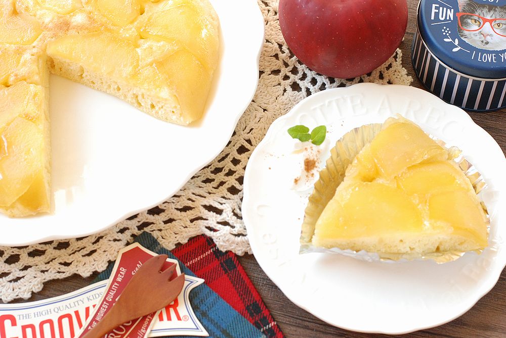 フライパンで出来ます とってもジューシー 丸ごとりんごケーキ うさぎ食堂へようこそ Powered By ライブドアブログ フライパンで出来ます とってもジューシー 丸ごとりんごケーキ うさぎ食堂へようこそ Powered By ライブドアブログ