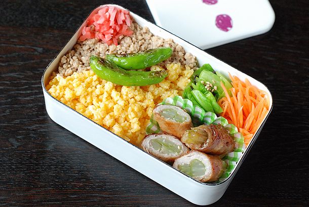 そぼろご飯をキレイに詰める裏技公開 ２色そぼろ弁当 うさぎ食堂へようこそ Powered By ライブドアブログ