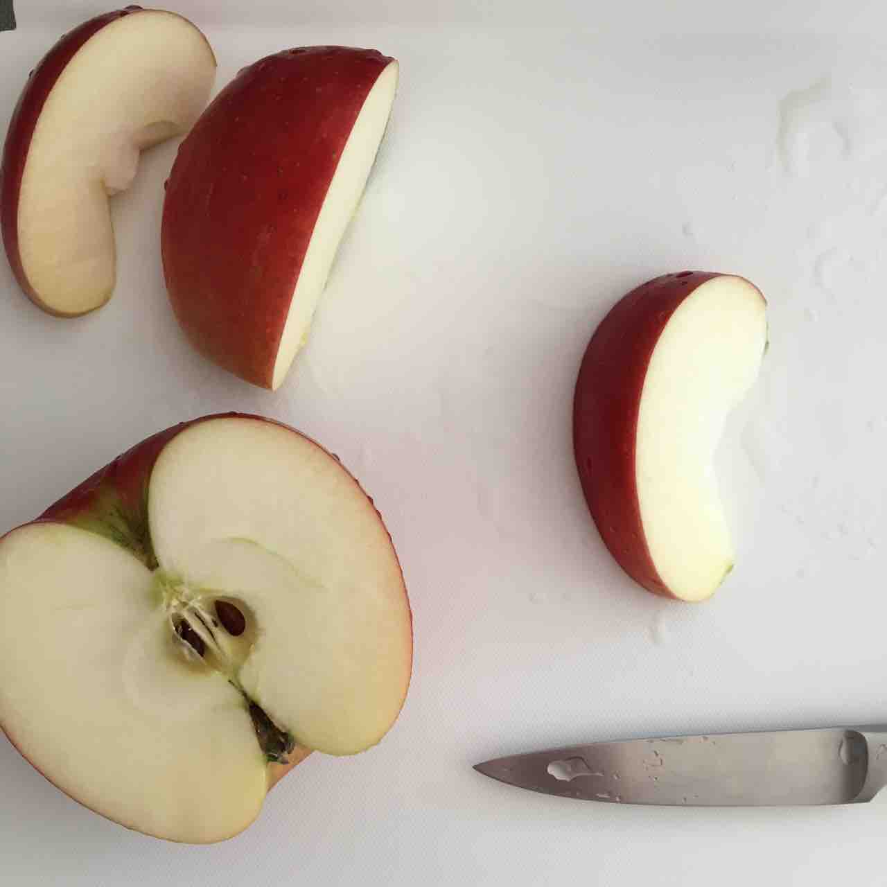 お弁当に可愛い チエック柄のリンゴの作り方 お気に入りのお箸紹介 うさぎ食堂へようこそ Powered By ライブドアブログ