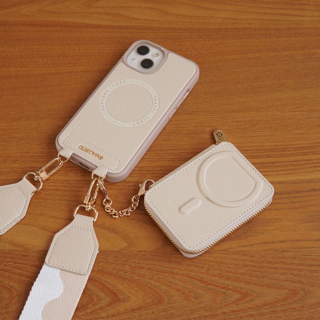 ショルダーストラップ付き』スマホケースが実用的でスタイリッシュ