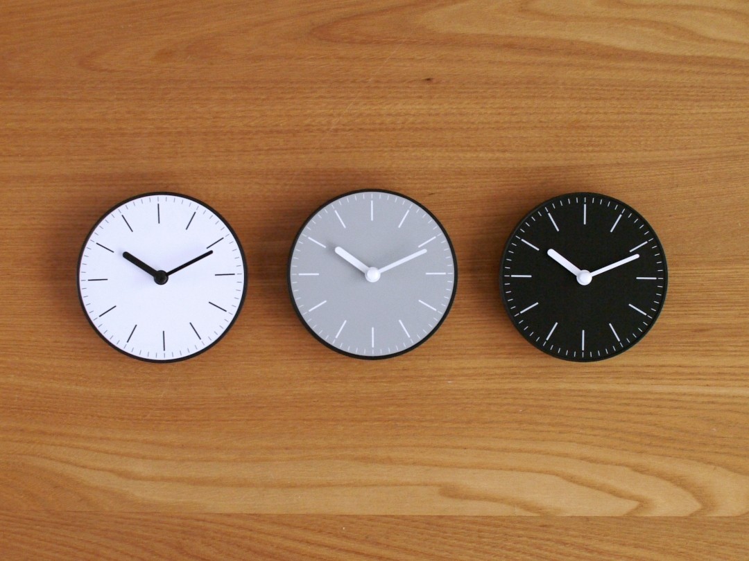100均セリアの可愛い雑貨 モノトーンでシンプルな時計 Usagi Works Powered By ライブドアブログ