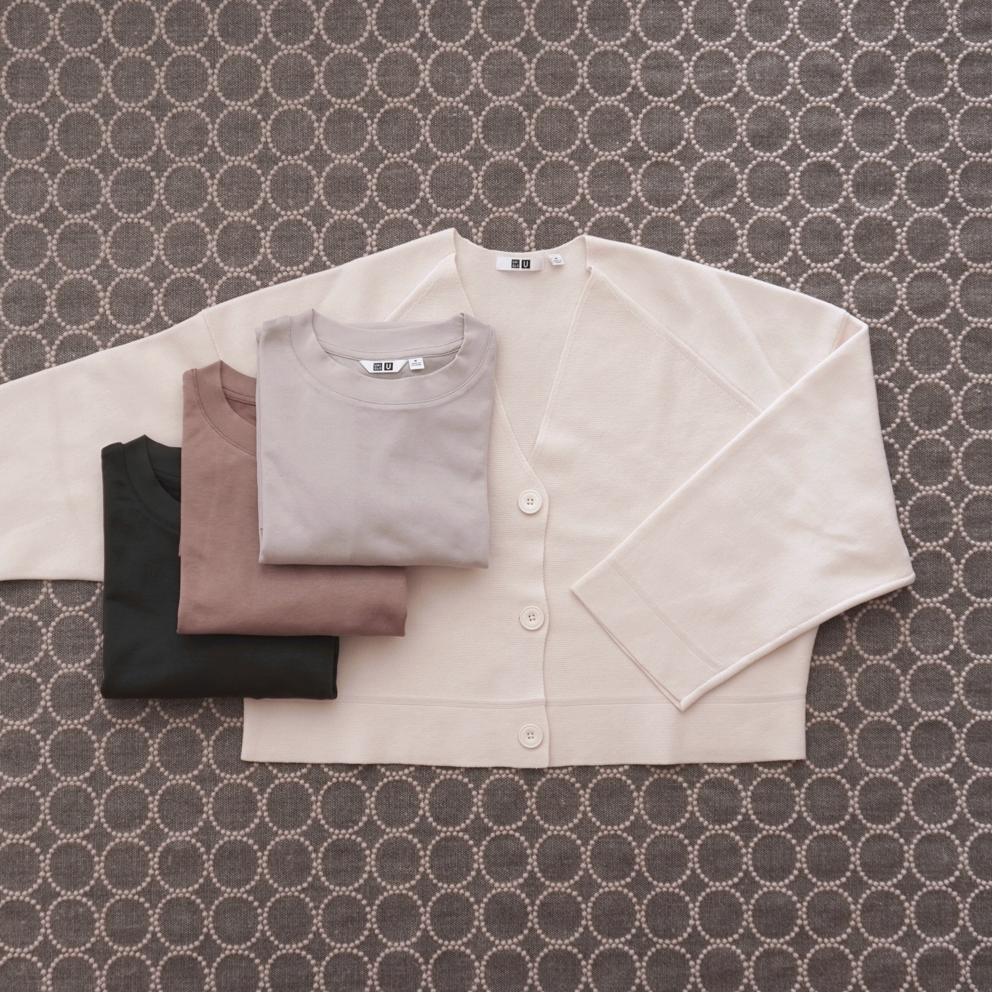ユニクロ Uniqlo U 春夏の新作が早くも話題 売り切れ前に購入したいtシャツの新色 Usagi Works Powered By ライブドアブログ ユニクロ Uniqlo U 春夏の新作が早くも話題 売り切れ前に購入したいtシャツの新色 Usagi Works Powered By ライブドアブログ