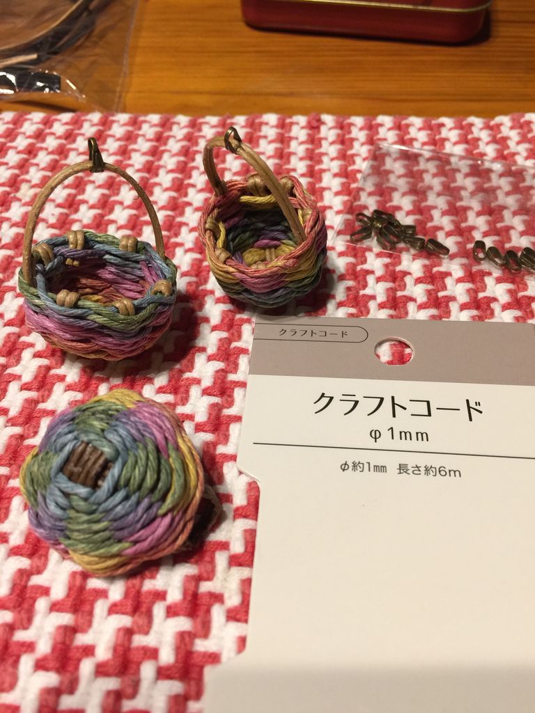 セリアのクラフトコードでミニバスケット うささ の ブログ Part2