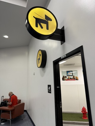 F8131982-8C21-44B9-90AE-2A758DB74E99_1_105_c