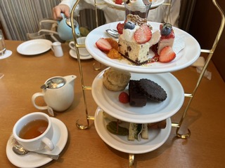 59241AE5-20C9-4E46-A79B-6F1098F20823_1_105_c