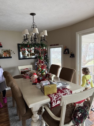 303ACC4F-87BB-40D8-A4C7-9A3306F69597_1_105_c