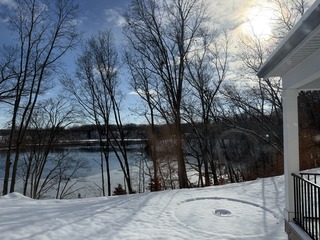 30D9D950-0ED8-4A98-9327-296390392A4B_1_102_o