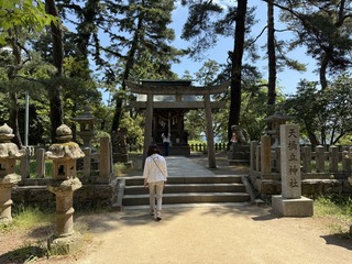 1B5DDC90-2986-4EA7-BCCB-26C12A17FE51_1_105_c