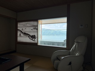 448D094C-2633-4A84-A334-EA18C2DD7B54_1_105_c