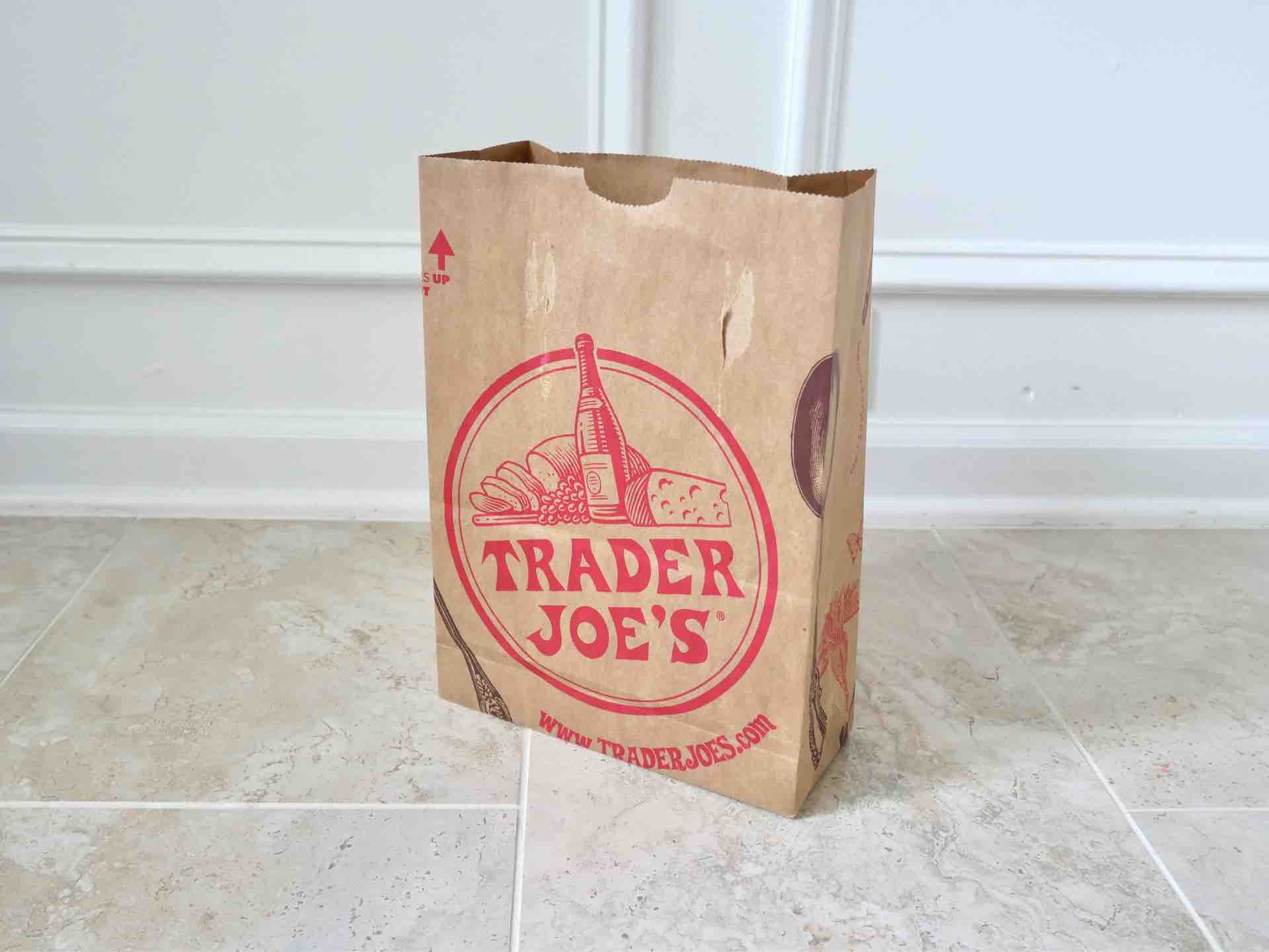 Trader Joe'sの紙袋で、ミニギフトバッグ作りました : うさ三郎