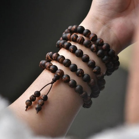 沈香ブレスレット
