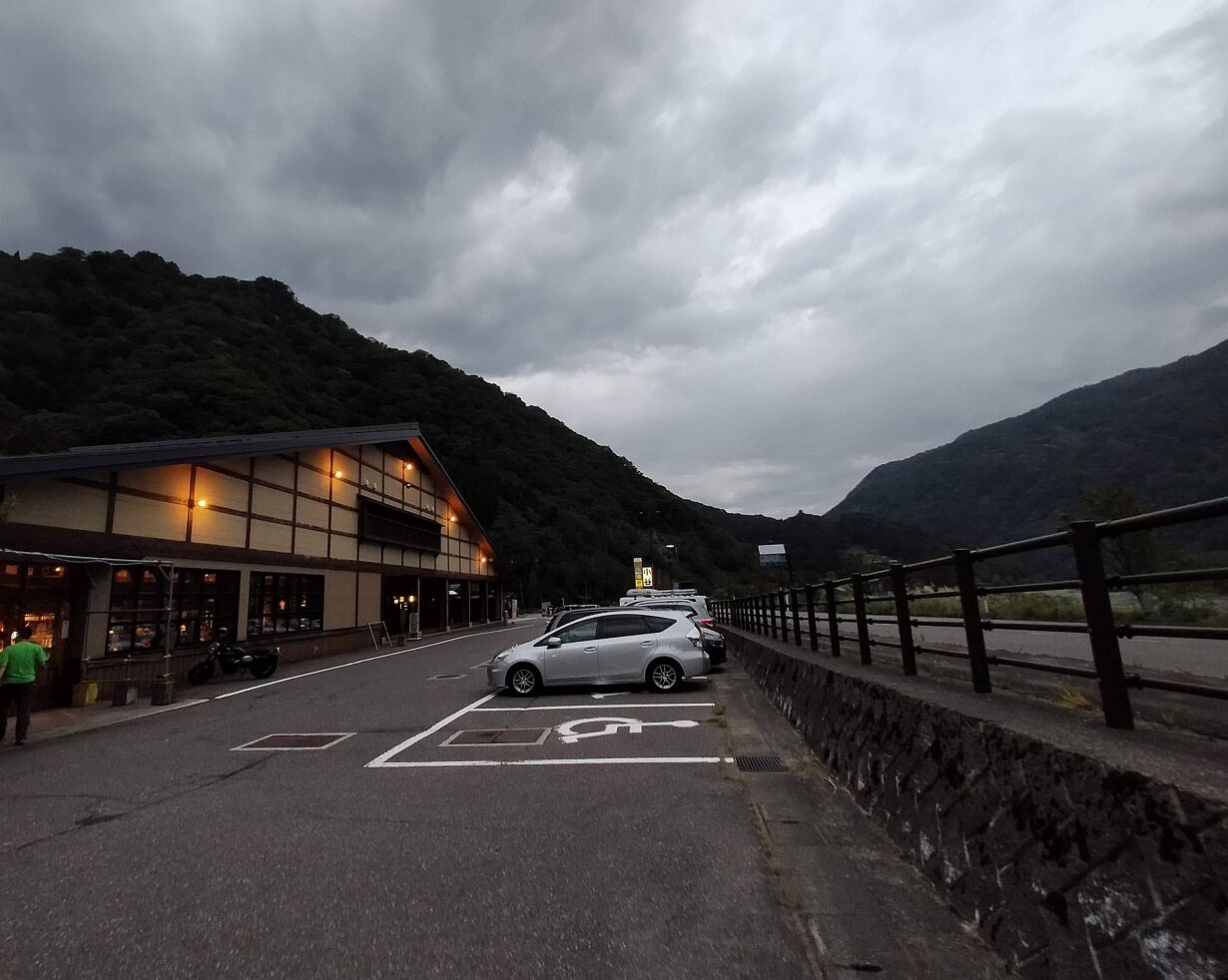 2022/9/18(日)道の駅小谷de車中泊 長野県 ウシ子とウシ夫の牛歩旅 2022/9/18(日)道の駅小谷de車中泊 長野県 ウシ子とウシ夫の牛歩旅