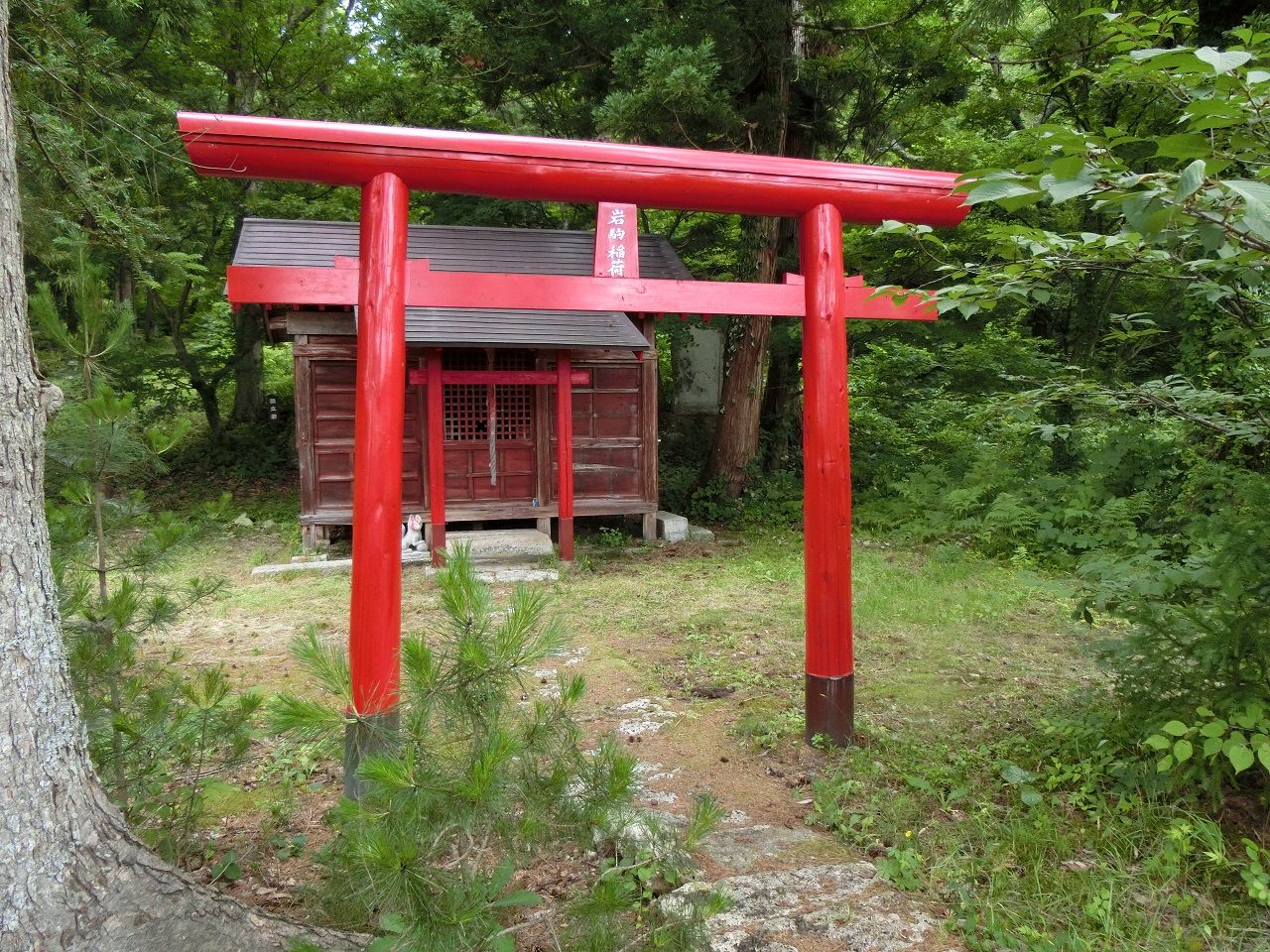 19 7 11 木 安久津八幡神社 山形県 ウシ子とウシ夫の牛歩旅 19 7 11 木 安久津八幡神社 山形県 ウシ子とウシ夫の牛歩旅