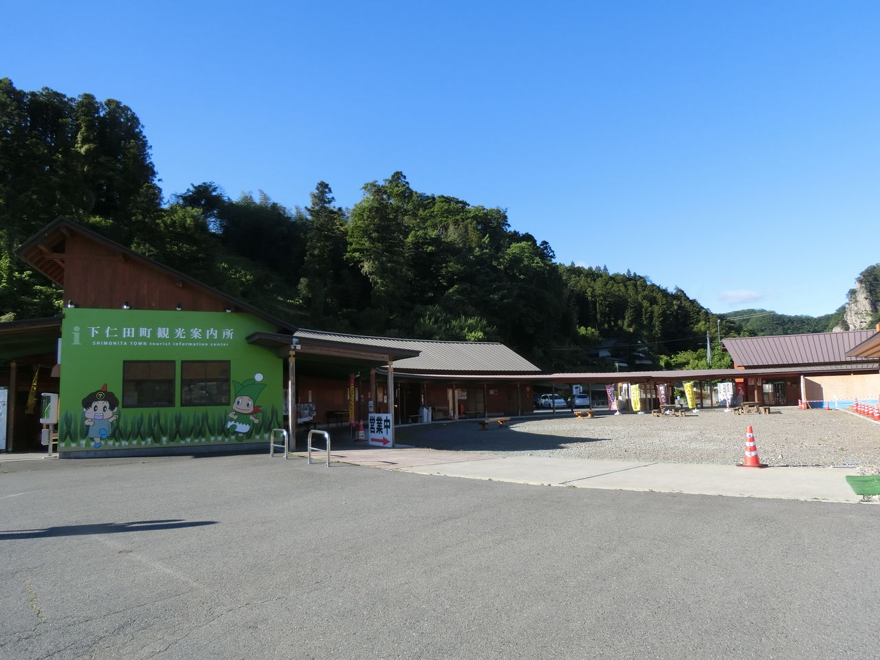 18 5 19 土 道の駅しもにたde車中泊 群馬県 ウシ子とウシ夫の牛歩旅