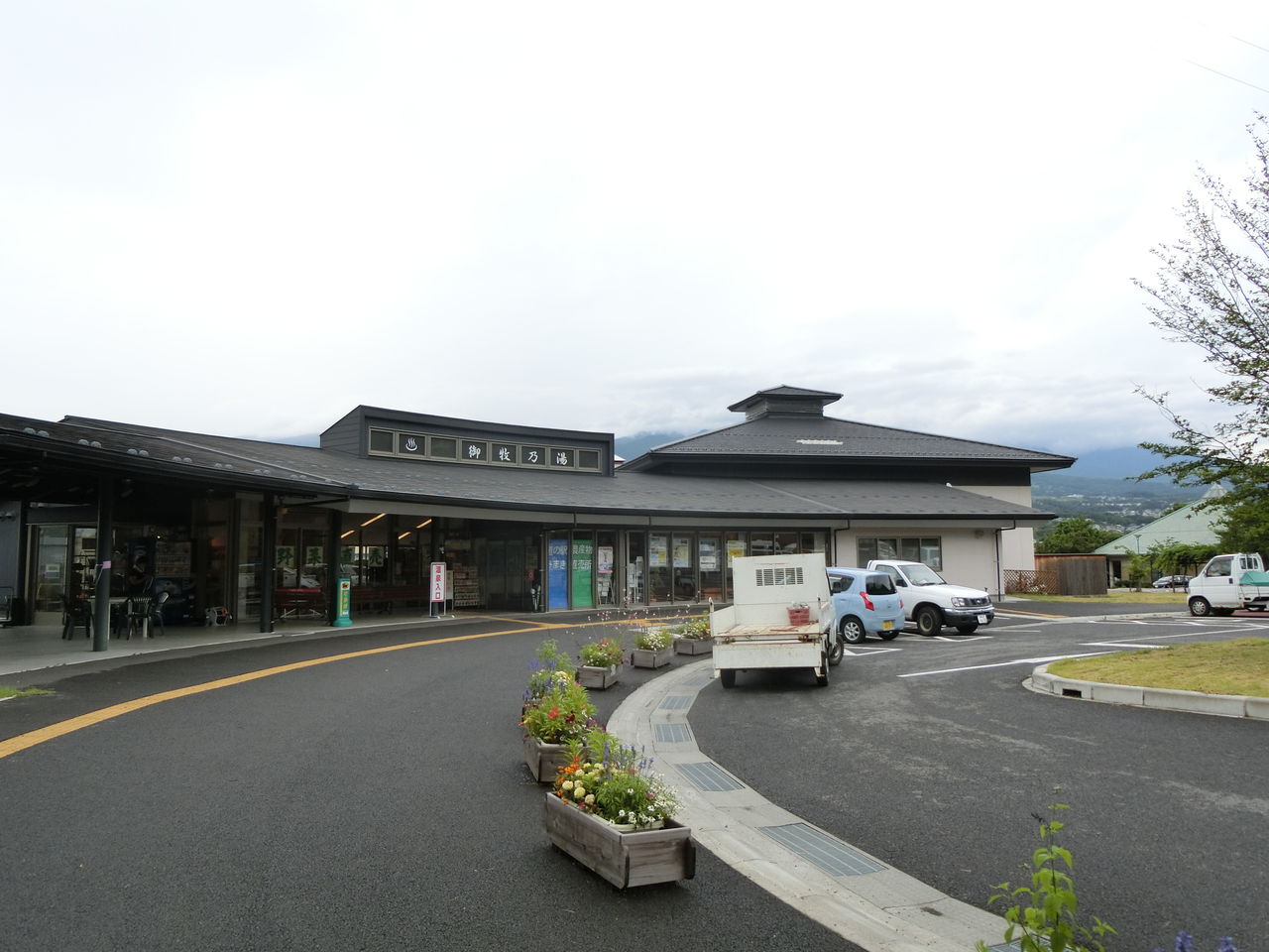 道の駅みまき 長野県 ウシ子とウシ夫の牛歩旅