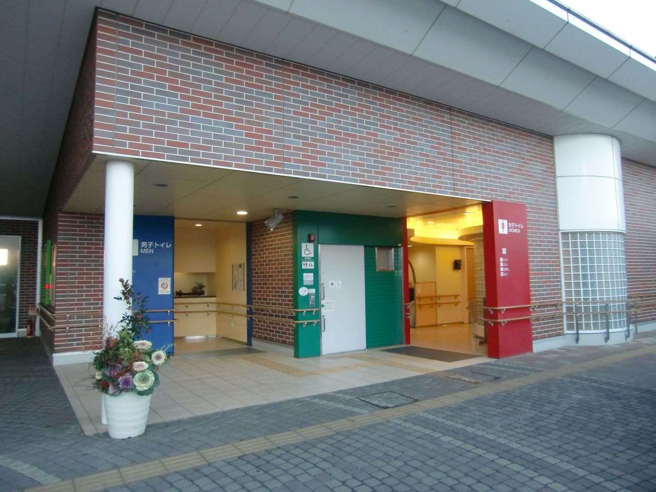 狭山pa 内回り 埼玉県 ウシ子とウシ夫の牛歩旅 狭山pa 内回り 埼玉県 ウシ子とウシ夫の牛歩旅