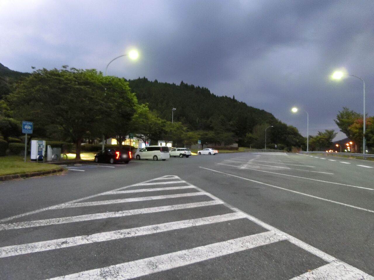 常磐自動車道湯ノ岳pa 下り 福島県 ウシ子とウシ夫の牛歩旅