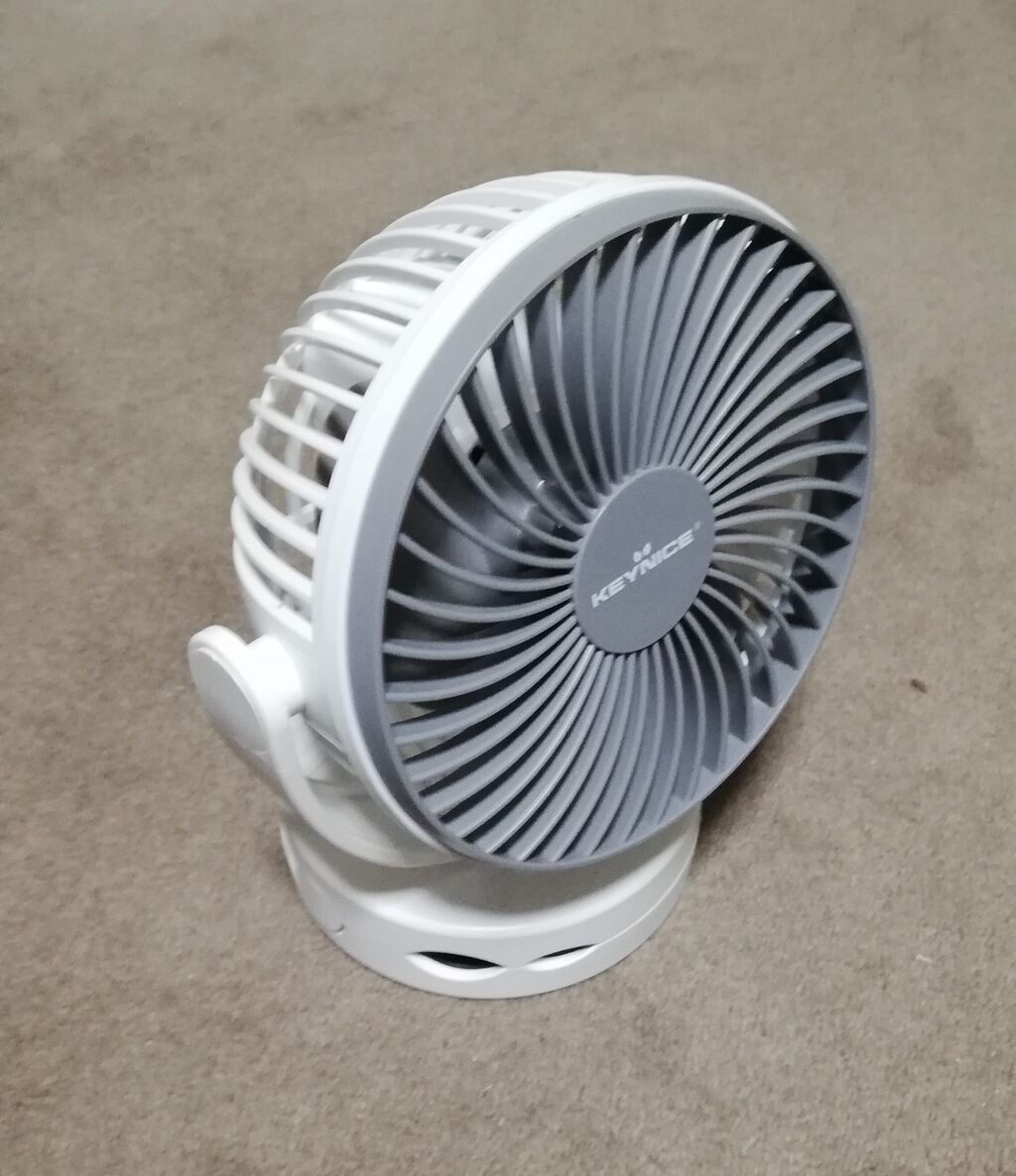 充電式扇風機 その3 車中泊の工夫 ウシ子とウシ夫の牛歩旅