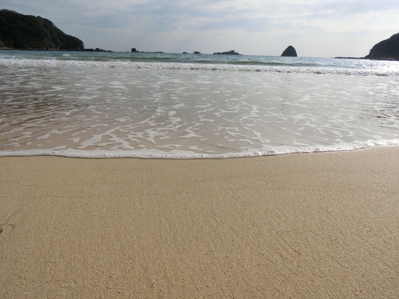 19 3 2 土 外浦海水浴場 静岡県 ウシ子とウシ夫の牛歩旅 19 3 2 土 外浦海水浴場 静岡県 ウシ子とウシ夫の牛歩旅