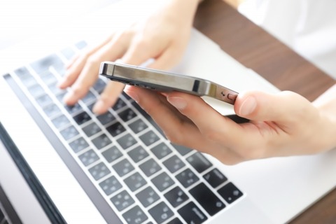 【悲報】弊社、メールでキモい造語が流行りだしてしまった結果…