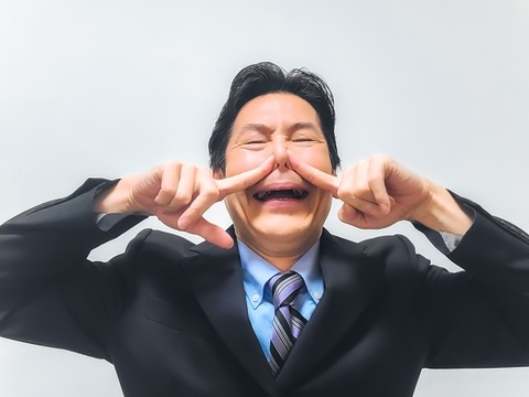 【動画】銀座強盗犯「痛いですぅ！！やめてください！！！」