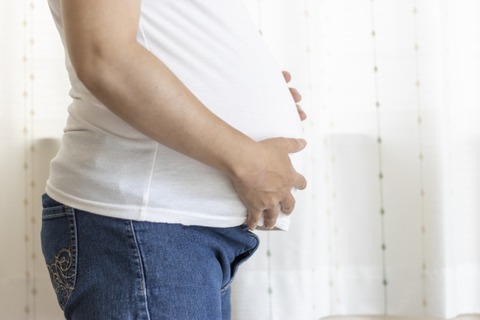 【悲報】41歳のおばさんを妊娠させて人生が終わりました……