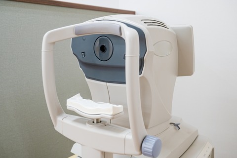 ワイ、90万円でICL手術した結果ｗｗｗｗｗ