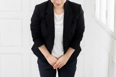 【悲報】はま寿司ガリ直食いくん、マッマだけが謝罪しに行った結果ｗｗｗｗｗｗ