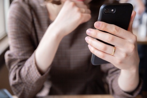 【愕然】既婚ワイ、ヨッメ嫌いすぎて独身装ってマッチングアプリに登録した結果・・・・