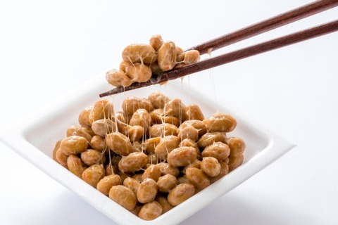納豆を毎日3パックを米なしで食べ続けた結果ｗｗｗｗｗ