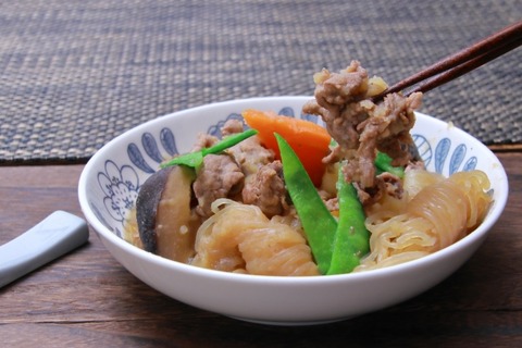 マチアプ女さん「私料理得意なんですよ〜」ワイ「得意料理は？(どうせ肉じゃがやろ)」→結果ｗｗ