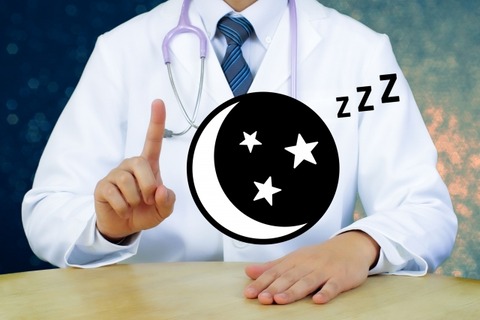 YouTuberが“61年間1度も寝たことのない男”を取材ｗｗｗｗｗｗｗ