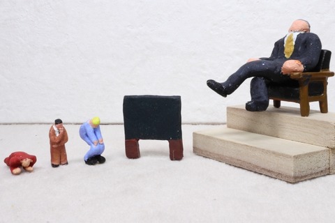 【悲報】吉本興業さんの権力、強すぎる・・・・