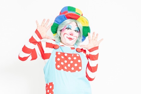 【悲報】吉本養成所のカースト制度、ガチでエグすぎてドン引きするレベルｗｗｗｗｗｗｗｗｗｗ