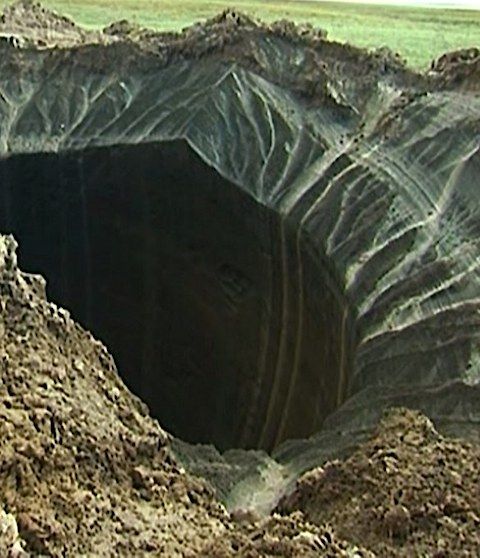 ru-hole-01