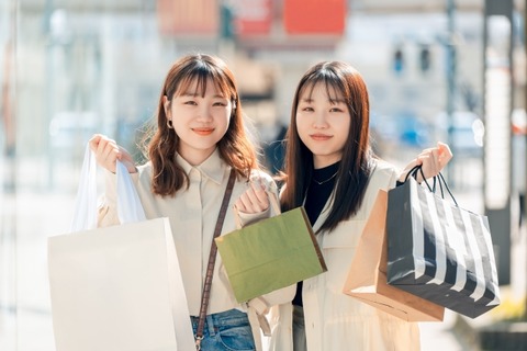 【画像】最近の女のファッションｗｗｗｗｗｗ