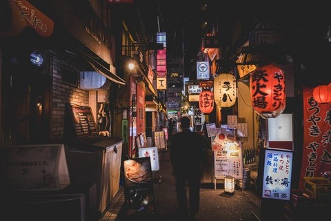 【悲報】相席屋初挑戦ワイ、親友を失う・・・これワイが悪いんか・・・？