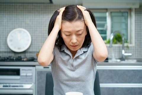 母「おい、もう仕事辞めろ」→