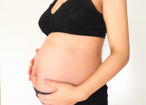 3ヶ月前に別れた元カノが新しい彼氏との子供をもう妊娠しててわろたｗｗｗｗｗｗ