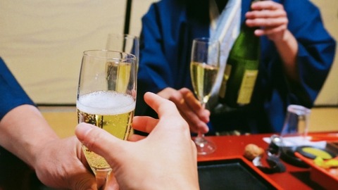 温泉旅館の従業員「浴衣姿での朝食はご遠慮ください」松本人志「俺の私服が浴衣だったら？」→結果