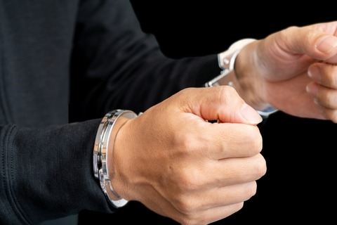 【悲報】あの人気ドラマに出演していた俳優さん、強姦で逮捕ｗｗｗｗｗｗｗ