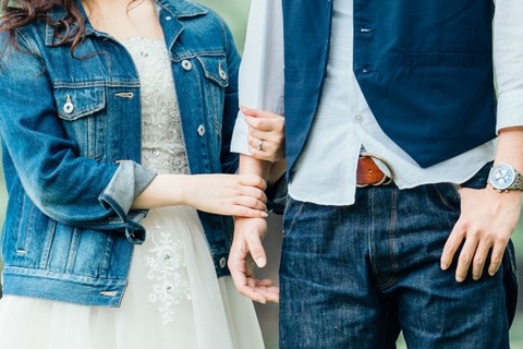 【悲報】男が着ける腕時計、女に露骨に見られてることが判明ｗｗｗｗｗｗｗ